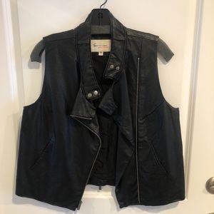 Two by Vince Camuto Vest - Size S